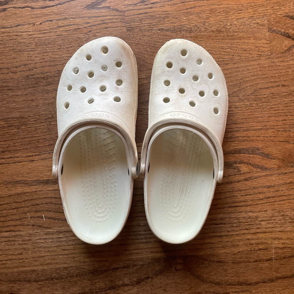 Crocs - Picture 2 of 4